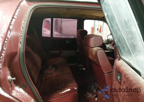 1990 Dodge Spirit z USA, uszkodzony, nr VIN 1B3XA46K0LF742798